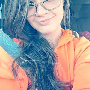 Meet your Posher, Lacey